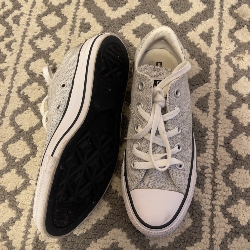 Converse Shoe - Picture 3 of 3